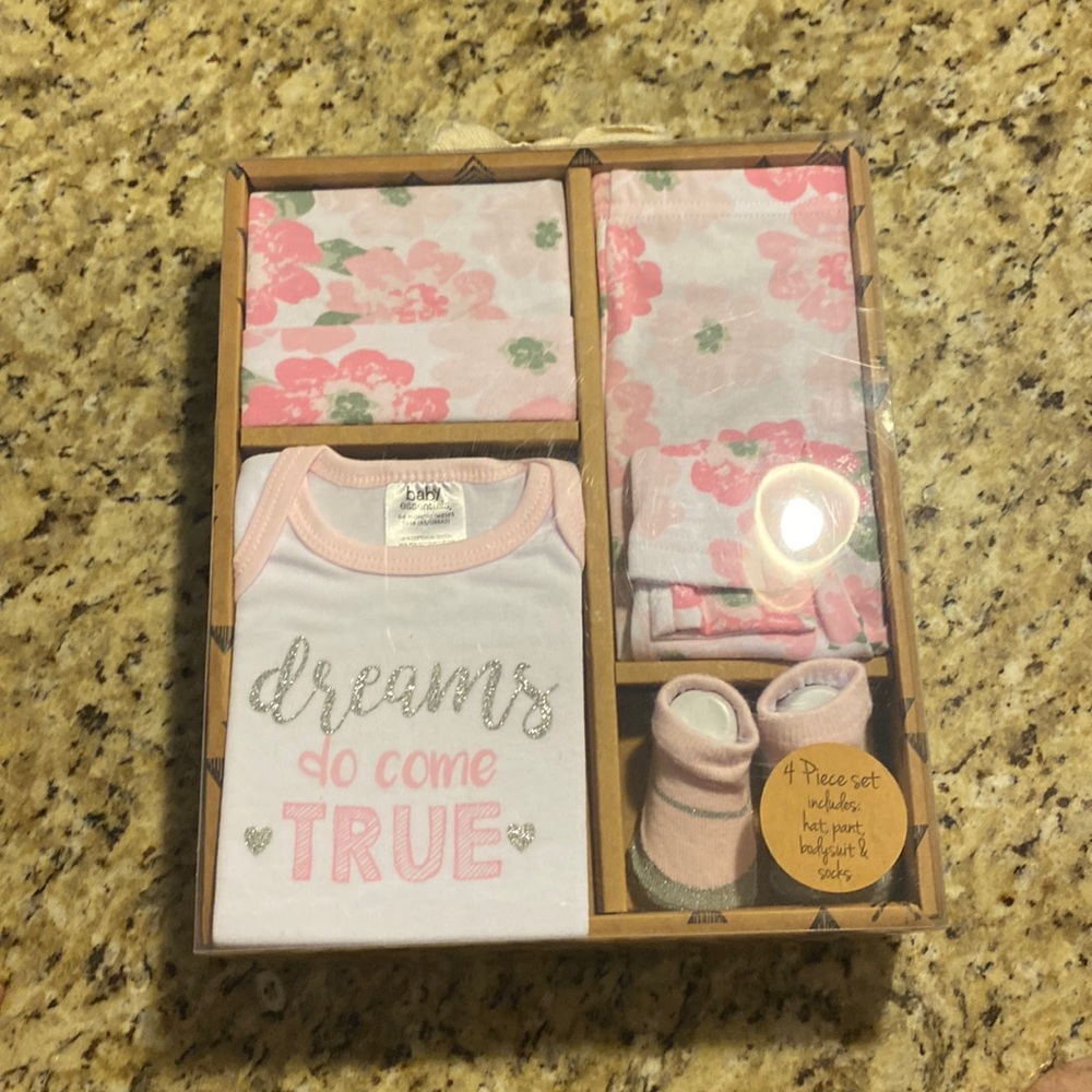 H&M 4 Piece Baby Set